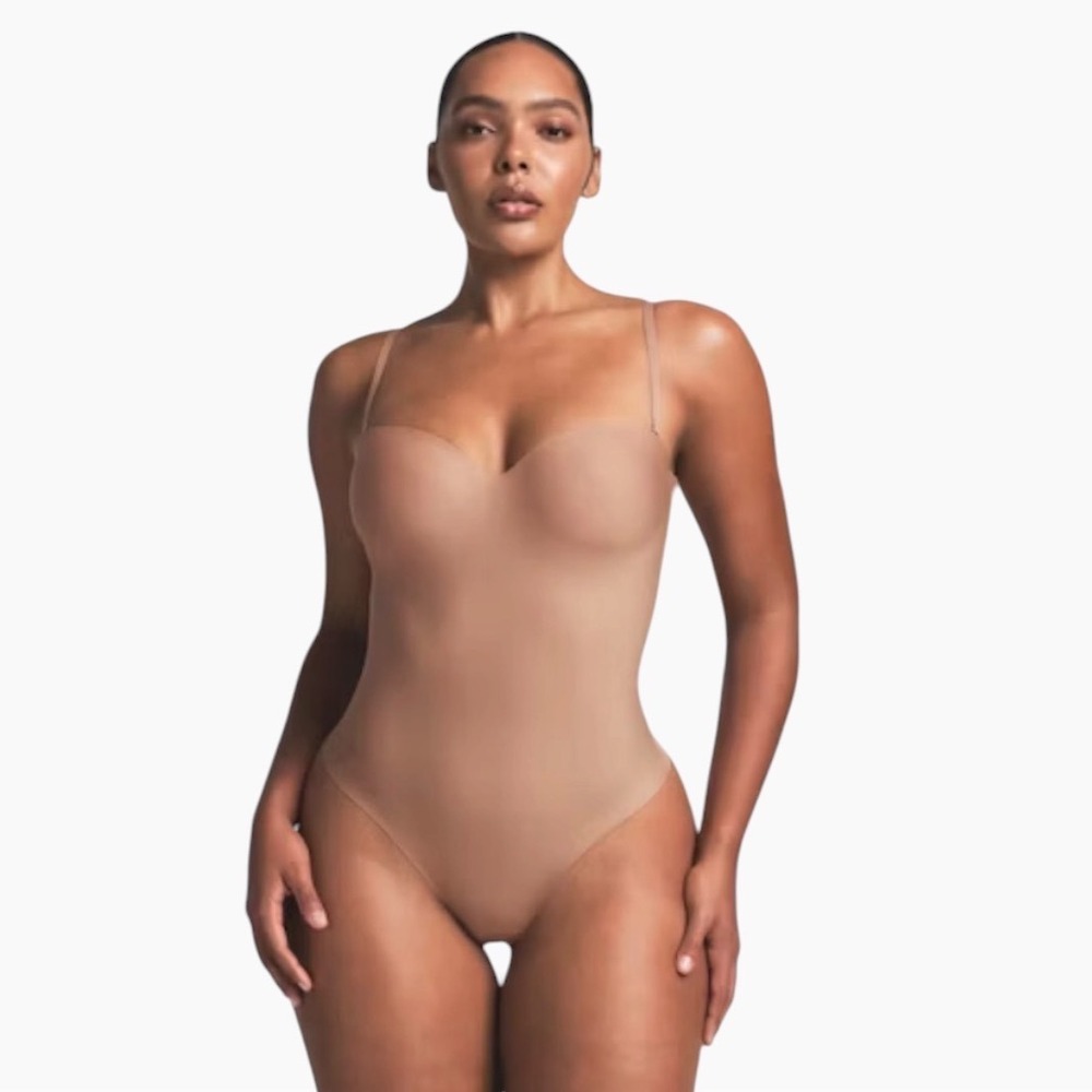 SKIMS Body Molded Underwire Thong Bodysuit Sienna Brown Size Large NWT